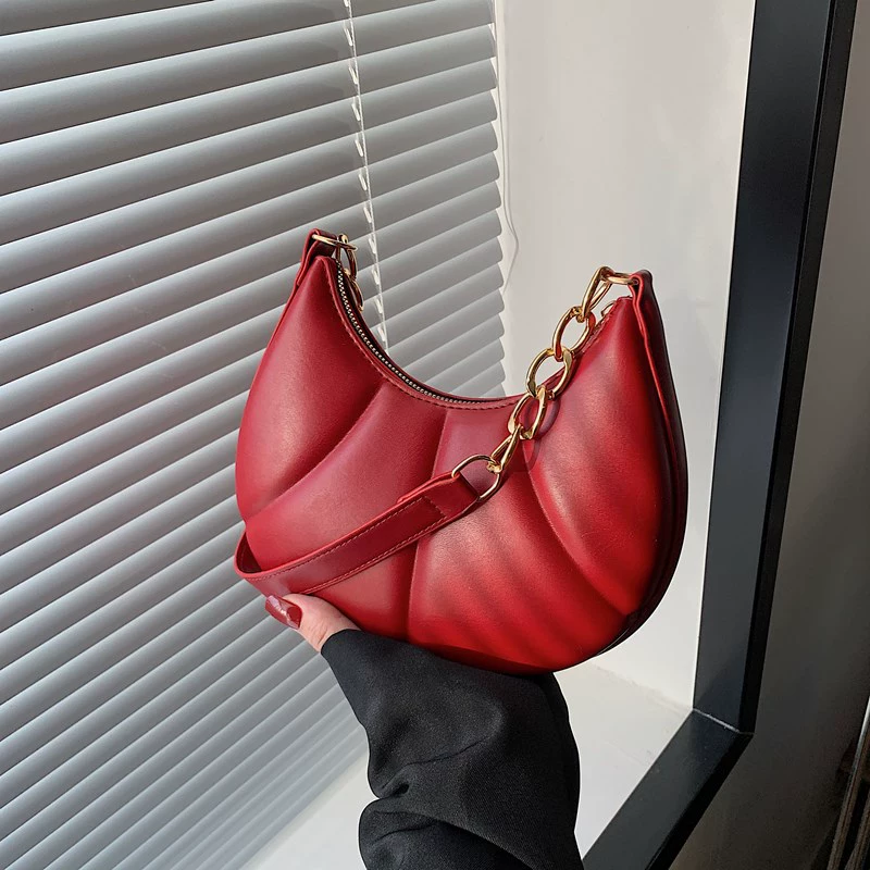 Trend shoulder bag, universal one-shoulder bag, chain, small bag