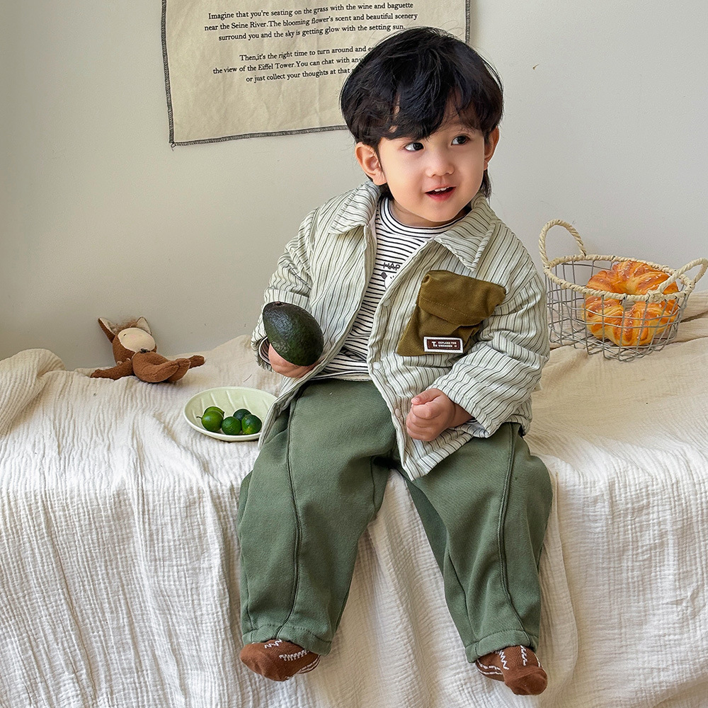 Ropa para niños coreanos estilo otoño e invierno abrigo acolchado a rayas para bebés más pantalones casuales de terciopelo traje de bebé de 1-3 años