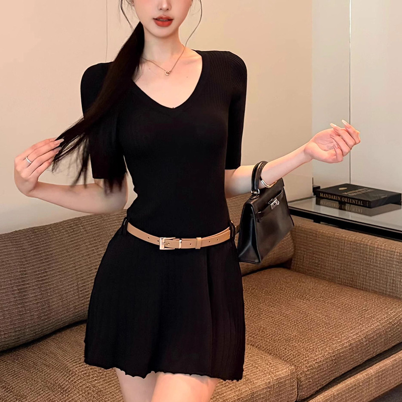 Xinyu Black V-Neck Knitted Dress Summer Elegant Slim Waist Skirt Design Slimming Look A-Line Skirt