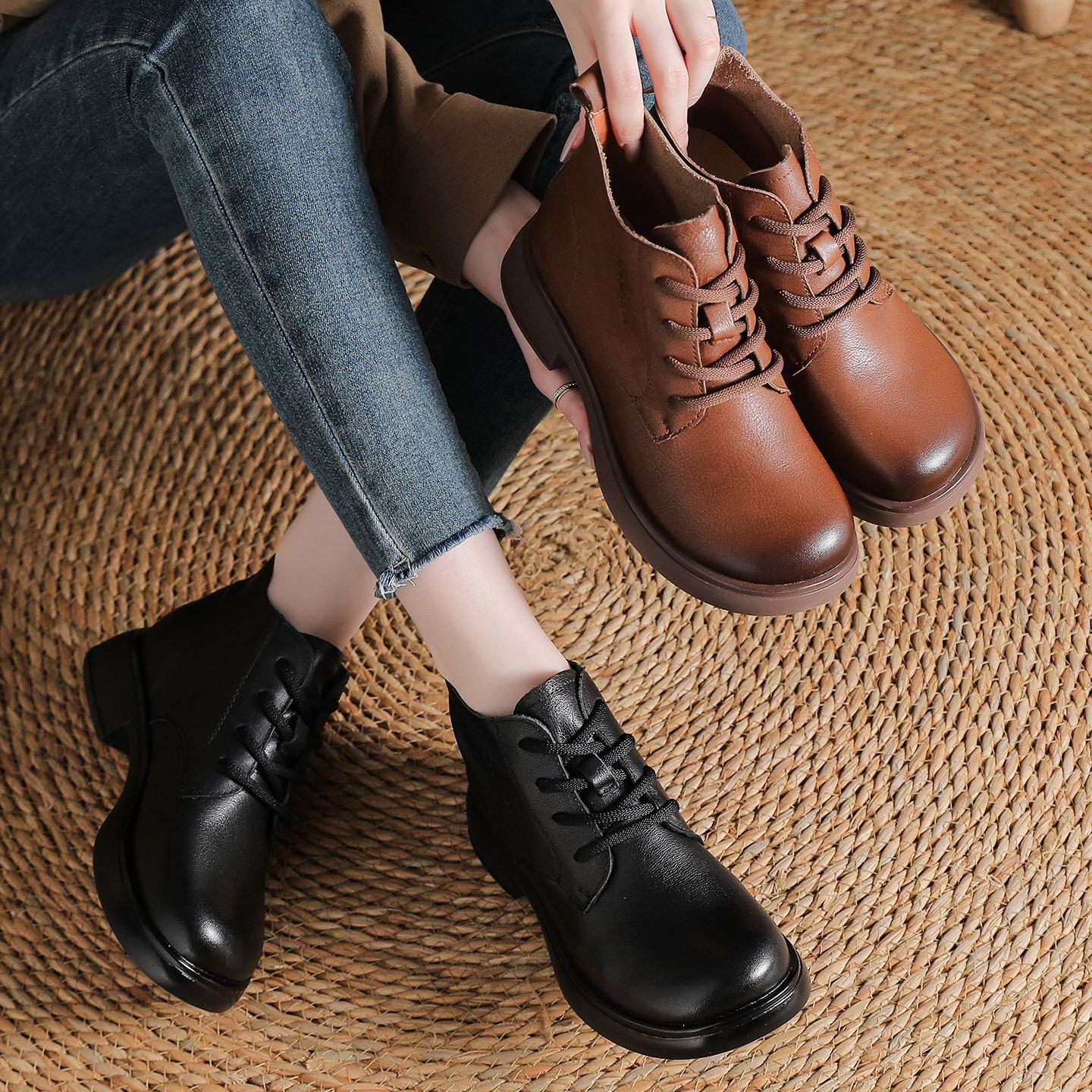 First-Layer Cowhide Spring & Fall Single Boots, Retro British Style Boots, Versatile Round-Toe Genuine Leather Lace-Up Thick Heel Short Boots for Women