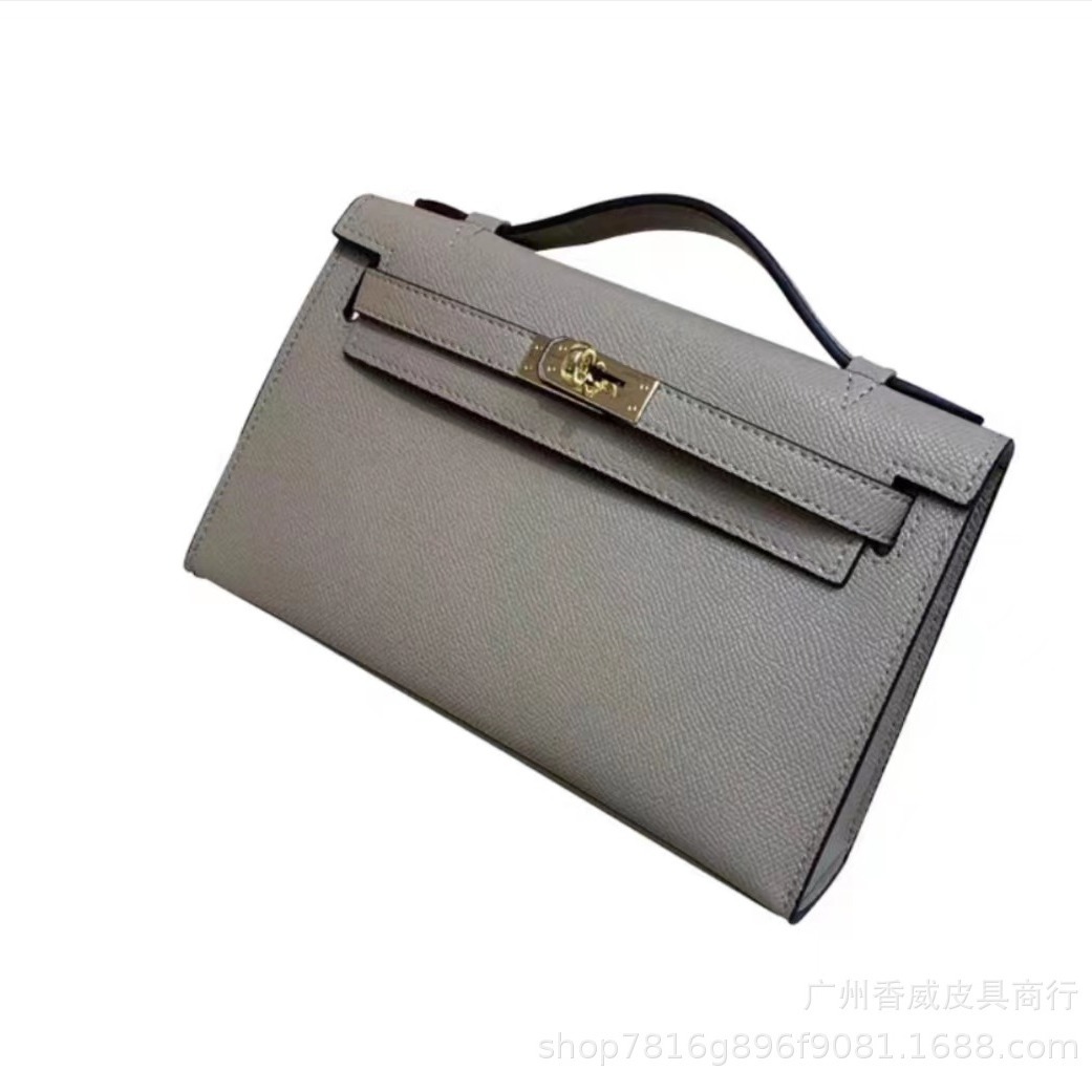 Handheld leather fashionable one-shoulder bag
