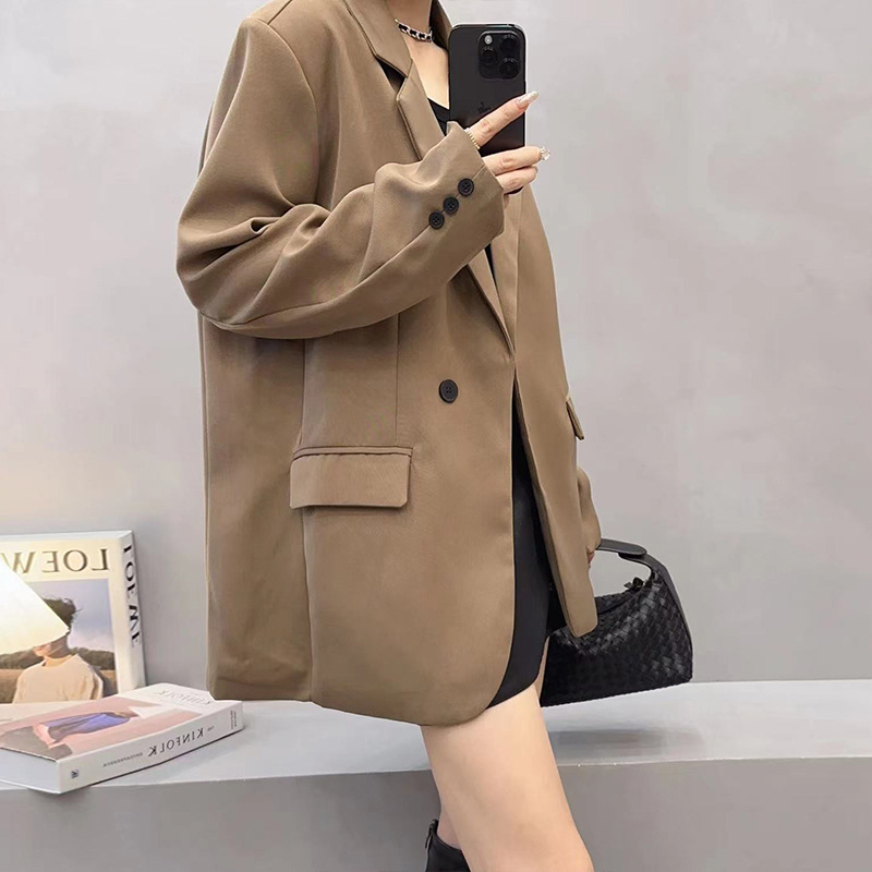 ゆるいスーツのコートの女性春秋金2024小衆デザイン感カジュアルスーツの新しい上着が流行している