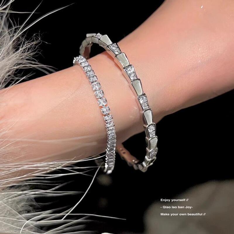New fritillary snake-shaped bracelet female flash diamond texture bracelet zircon light luxury open adjustable silver bracelet