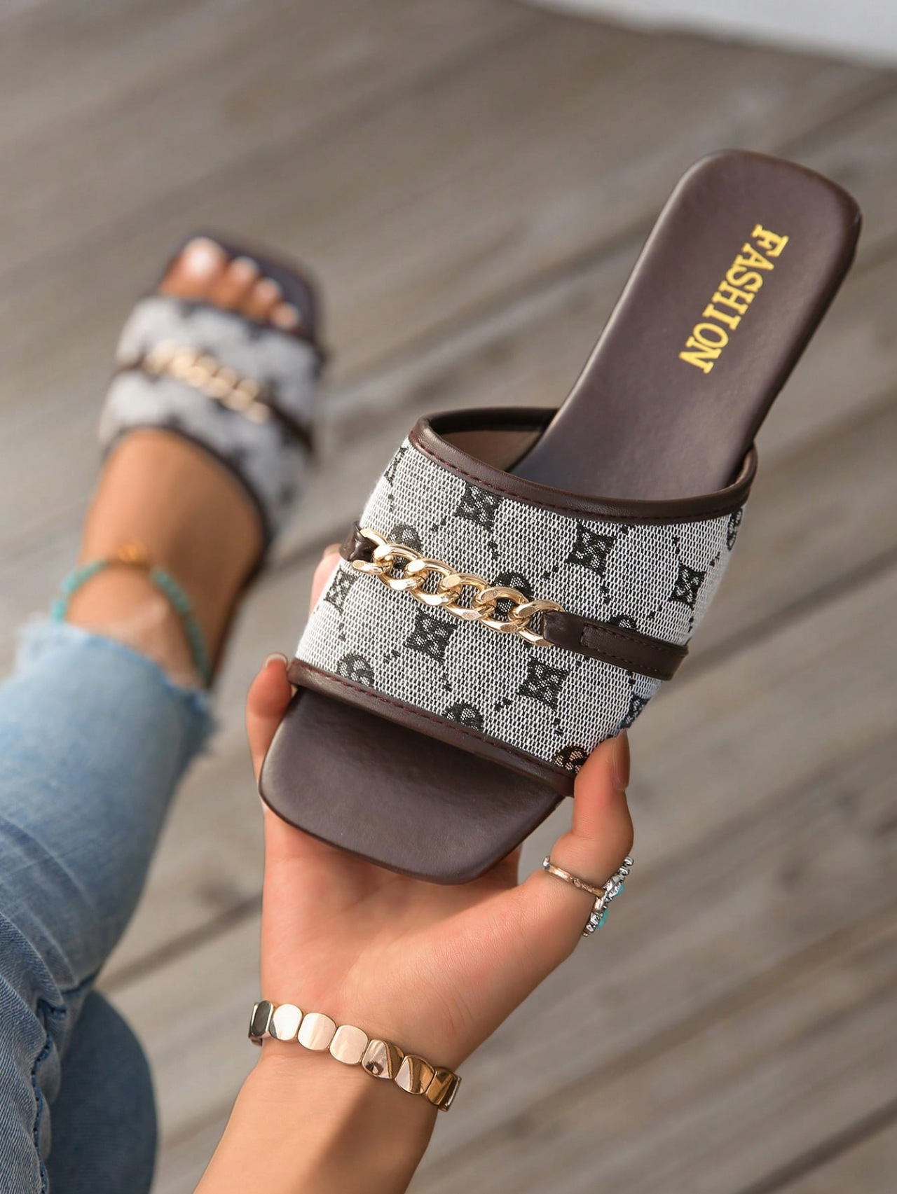 Women's Rhinestone Flat Slippers Round Toe Transparent Shoes_voghion.com