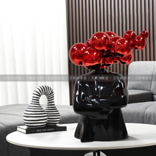 现代轻奢抽象半身人物雕塑摆件售楼处书房样板间卡通艺术头像摆设