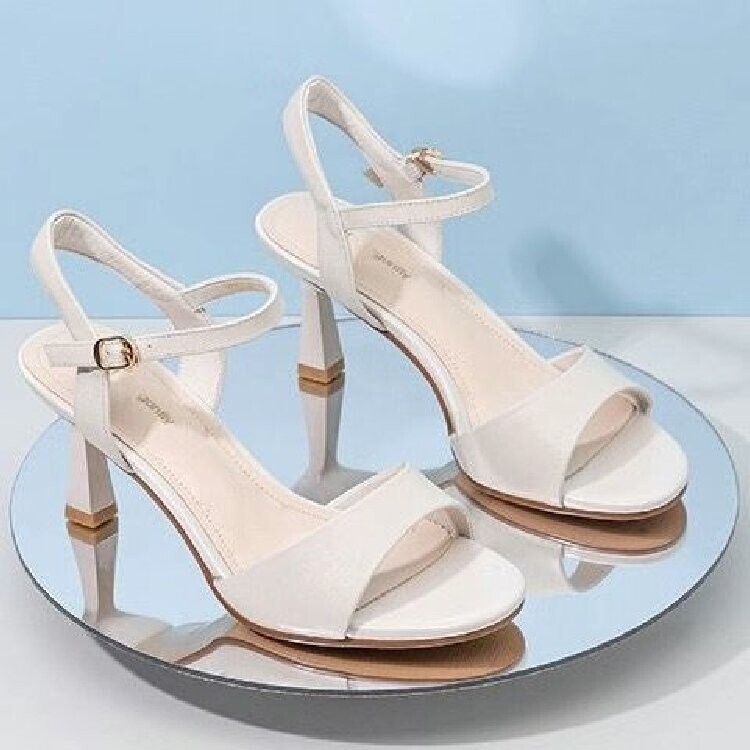Casual Stiletto Heel One-Strap Sandals Soft Sole Comfortable Mother's Shoes for Outer Wear 2025 Summer New Export Beach Shoes Casual Stiletto Heel One-Strap Sandals Soft Sole Comfortable Mother's Shoes for Outer Wear 2025 Summer New Export Beach Shoes