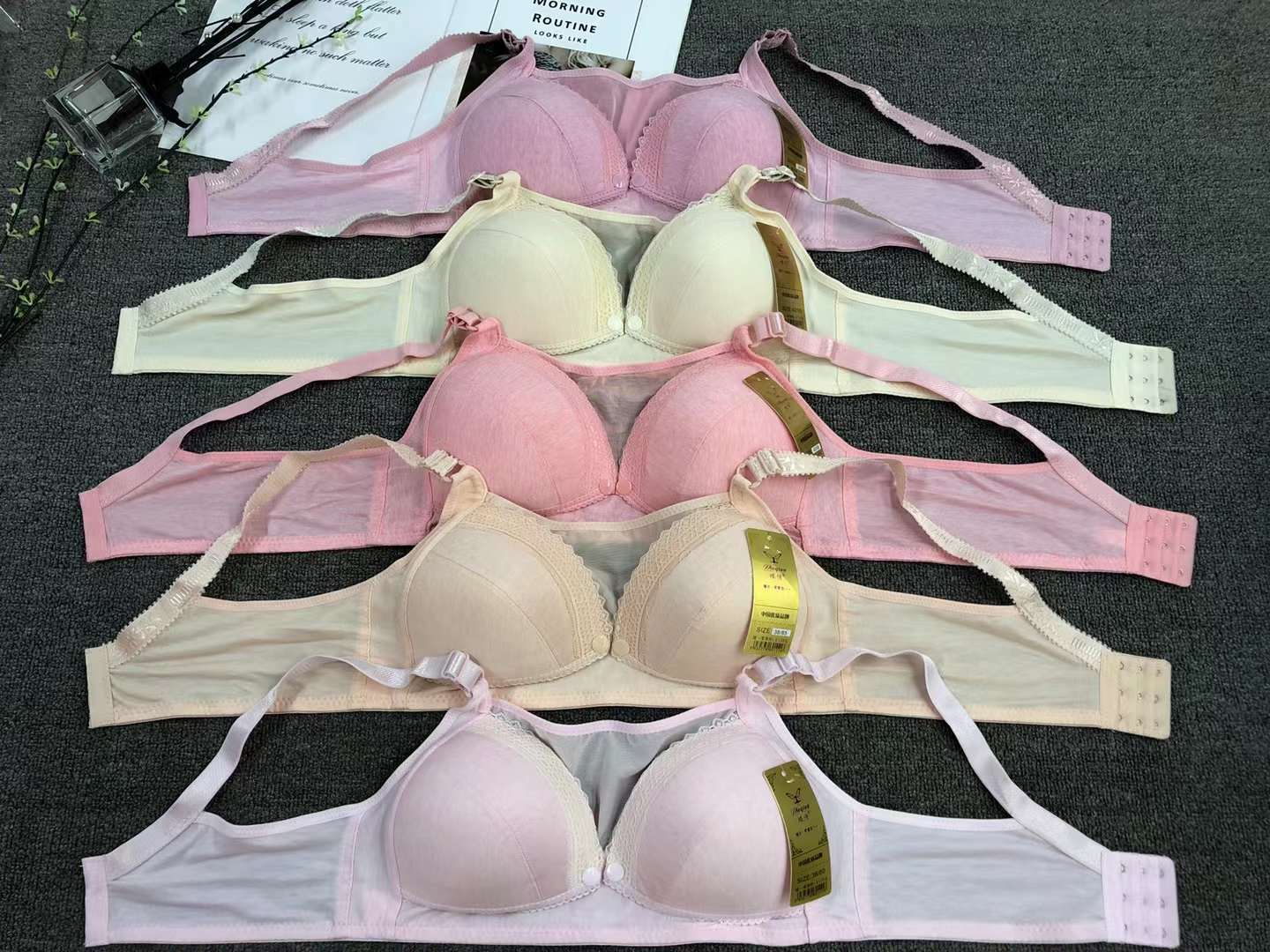 La hebilla delantera de las mujeres embarazadas sujetador de enfermería sin costuras de enfermería empuja hacia arriba anti-flacidez sujetador de taza grande ropa interior de enfermería taza delgada