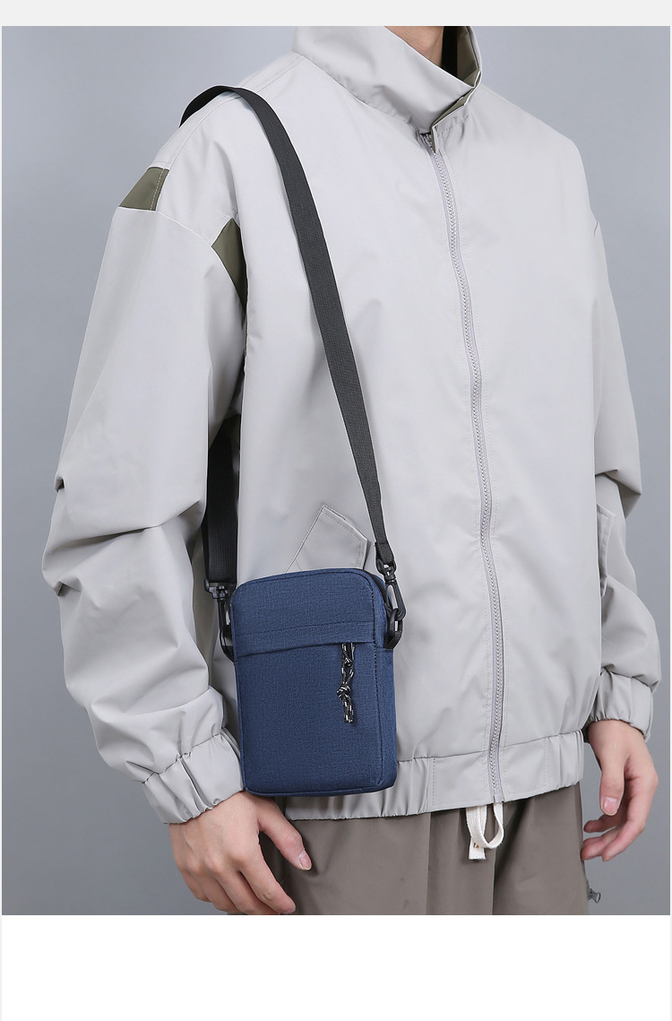 Men's Solid Color Oxford Cloth Zipper Crossbody Bag display picture 4