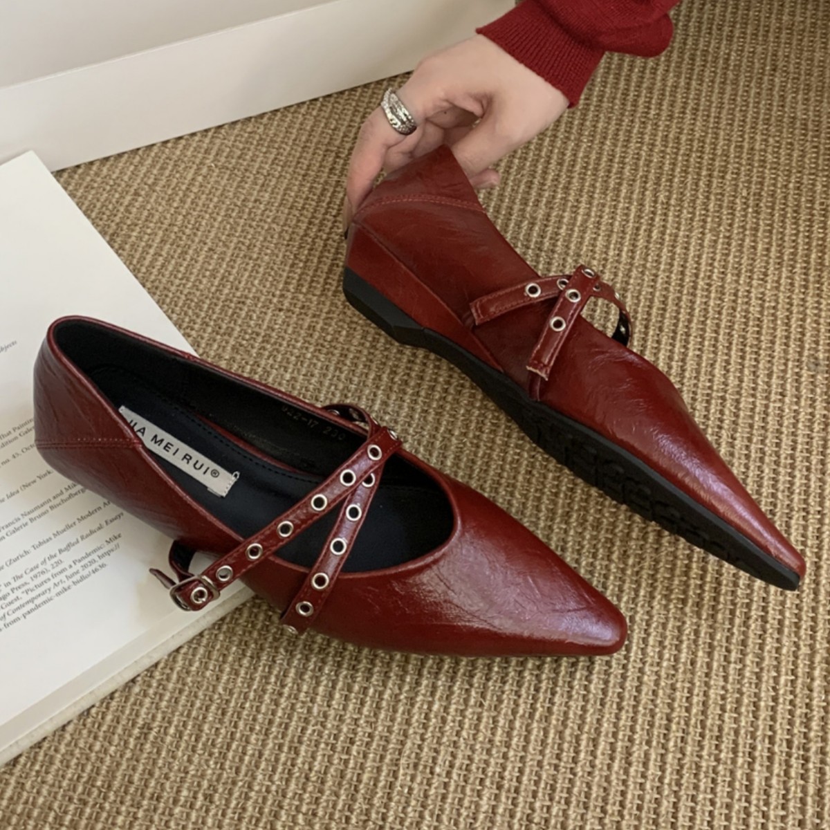 Wedge Heel Square Head Shallow Mouth Single Shoes Women's Rivets New French Retro Gentle Evening Breeze Mary Jane Doudou Women's Shoes_vogvips.com