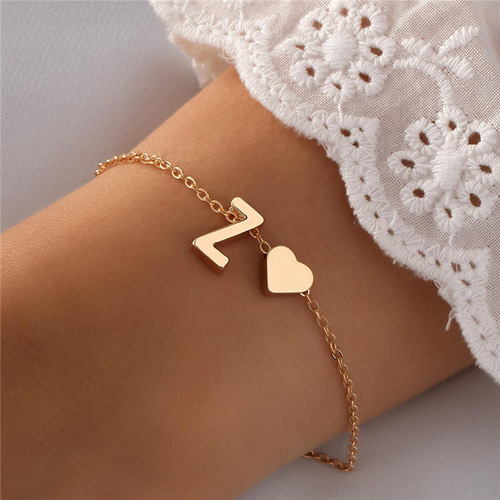 26-letter European and American alphabet bracelet for women, personalized, stylish, alloy heart-shaped letter ring