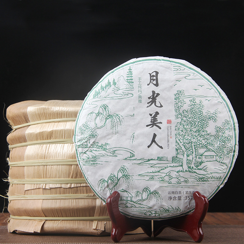Wholesale Yunnan Tea Pu-erh Tea Moonlight White Cake Pure Handmade Arbor 357g Raw Tea