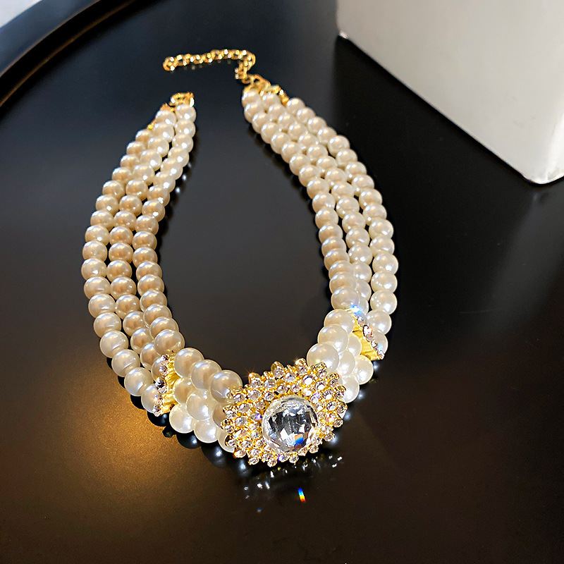Collier De Perles À Plusieurs Rangées De Diamants En Cristal De Mode Collier Court En Alliage display picture 3