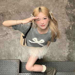 2025 Summer Korean Sweet Age-Reducing Bow Embroidered Short-Sleeved Knitwear Women's Design Versatile Top