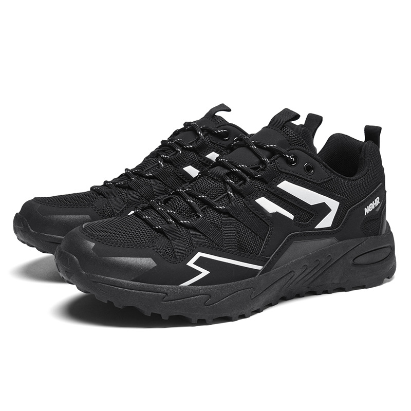 Otoño y invierno zapatos al aire libre de malla hombre zapatos de deporte transpirables pareja de montaña zapatos de montaña zapatos de montaña baja al por mayor