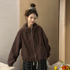2025韩版宽松简约冲锋衣女秋季新款连帽抽绳拉链休闲百搭外套潮
