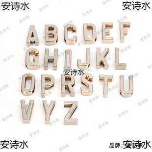 ���\�Ͻ��U�մ�����ĸ�b۰������Ƥ��Ь�Ӱ����ϵ�������