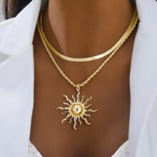 B 24340 Sunflower Flame Pendant Necklace ̫������׹����