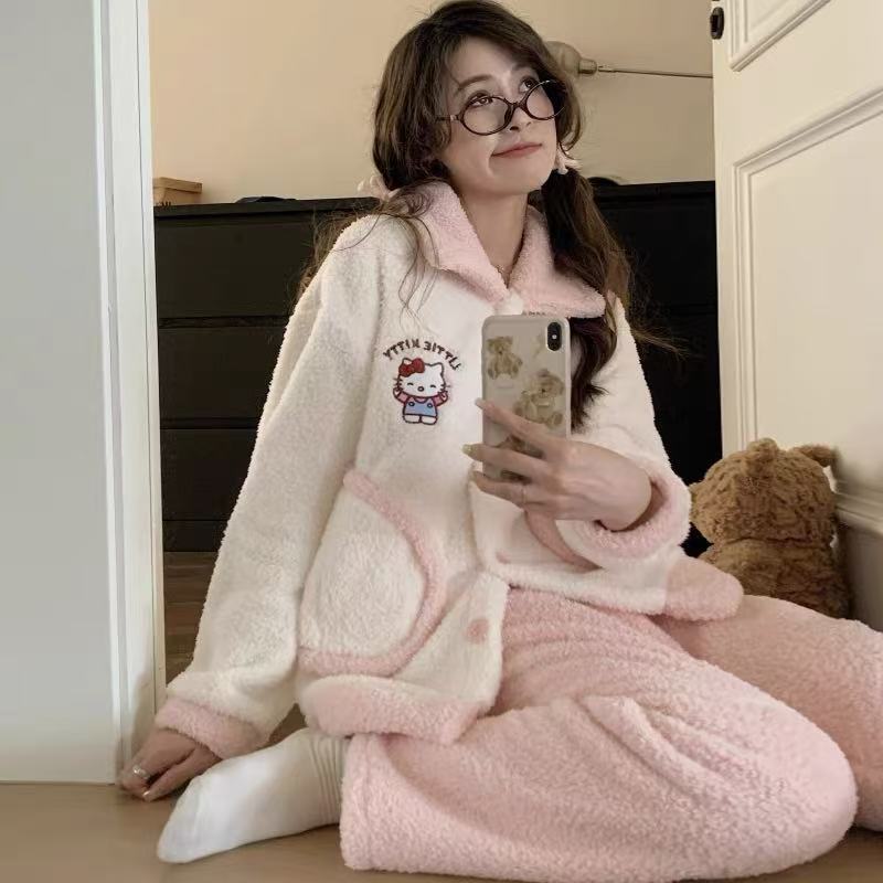 Transfronteriza mayorista KT gato pijama de mujer primavera y otoño invierno mitad de lana de coral engrosado conjunto de mangas largas lindas ropa para el hogar