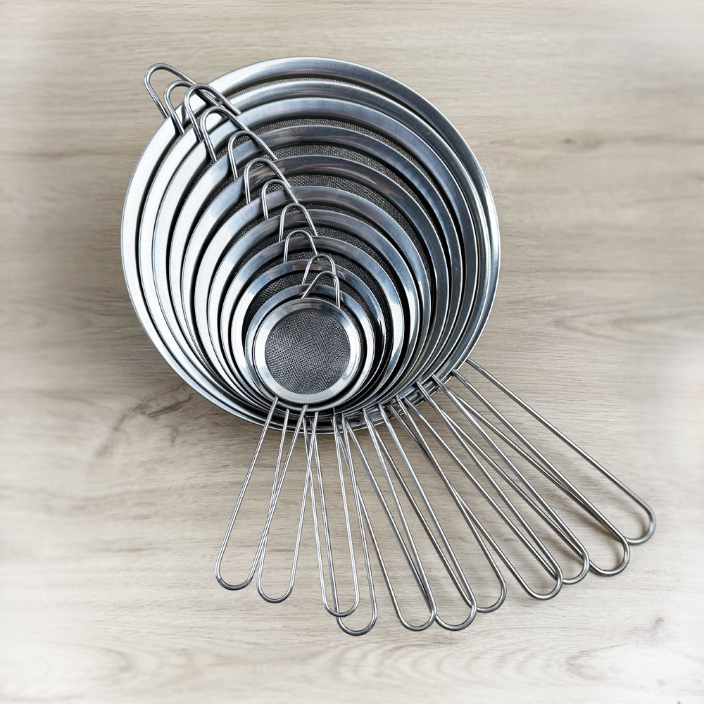 Straight grain shallow mesh oil grid kitchen gadgets multifunctional stainless steel mesh sieve colander oil fishing filter wholesale