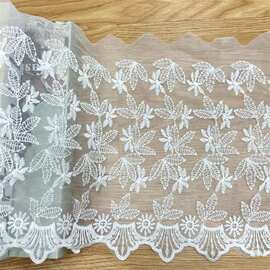 厂家批发新品涤光丝立体水溶网花刺绣蝴蝶网花蕾丝花边 服装辅料