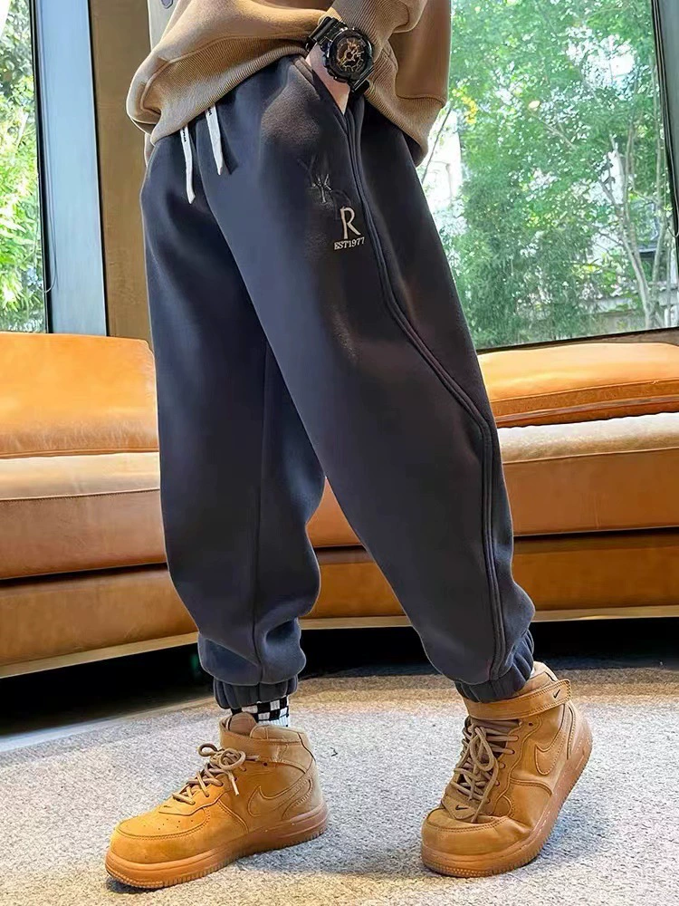 Мальчики осенние брюки брюки детские брюки 2024 новые большие мальчики спортивные штаны