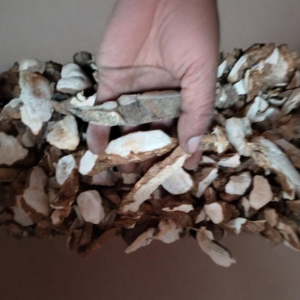 Tu Fu Ling Dried Smilax Root Slices 500g Hunan Origin for Soup and Tea quality and texture
