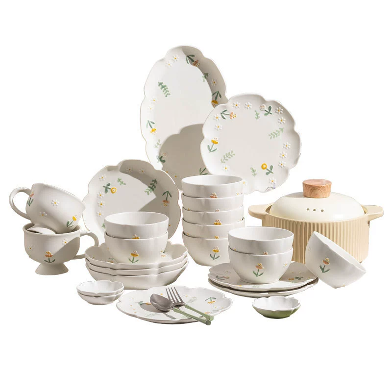 Cream Ceramic Dinnerware Set, Embossed Daisy Pattern, 8‑ or 18‑Piece Options