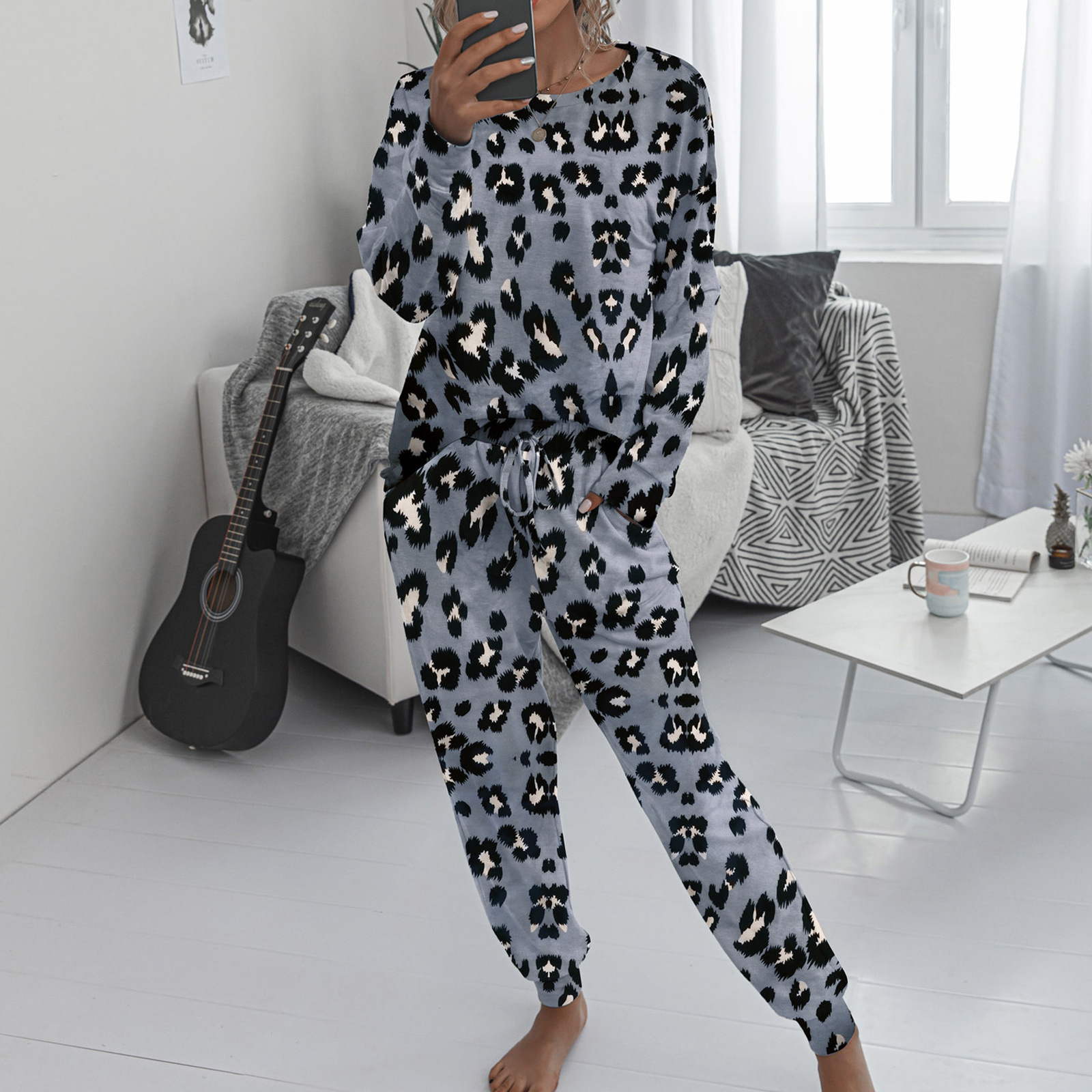 Home Occasion Round Neck Neckline Comfort Function Women's Fashion Leopard Acrylic Printing Pants Sets