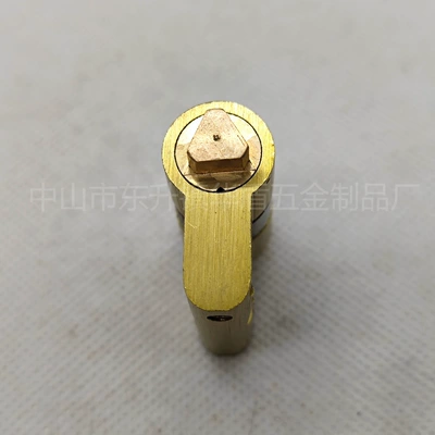Avtomobil qapı kilidi silindrləri cylinder non-standard lock cylinder