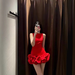�羳�W�����QŮ�b2026�ļ��¿�o��3Dƴ�������@�ݶ�ȹ�����B��ȹ