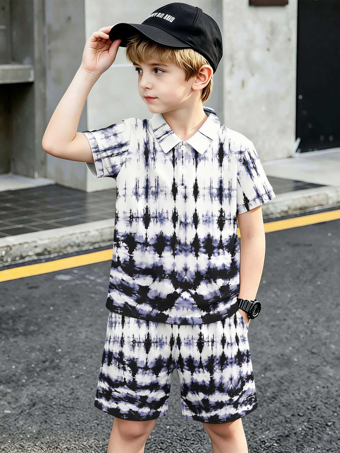 Conjunto de polo e calções para menino com estampado 3d_voghion.com