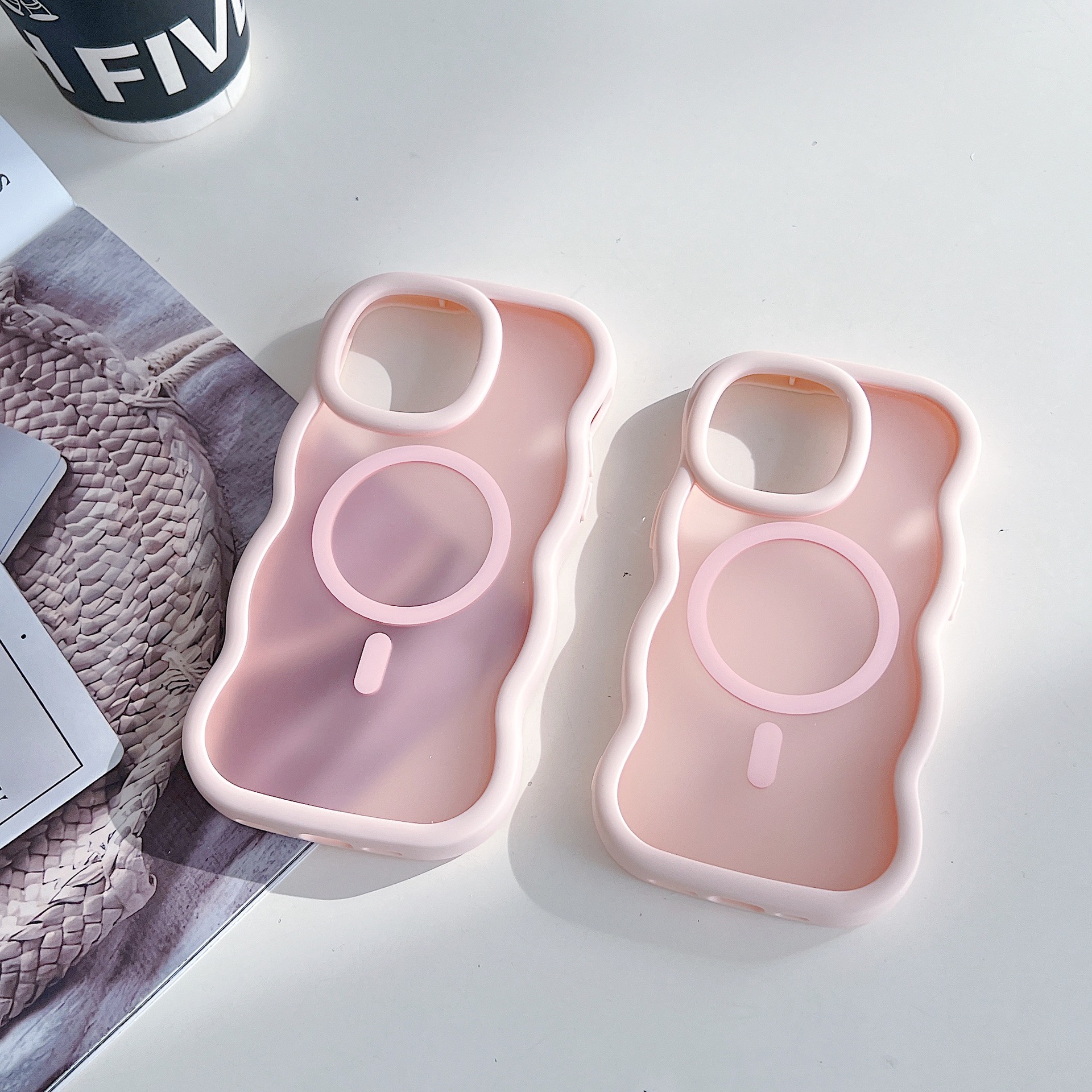 Magnetic Phone Case For Iphone 16 With Two-in-one Large Wave Design_voghion.com