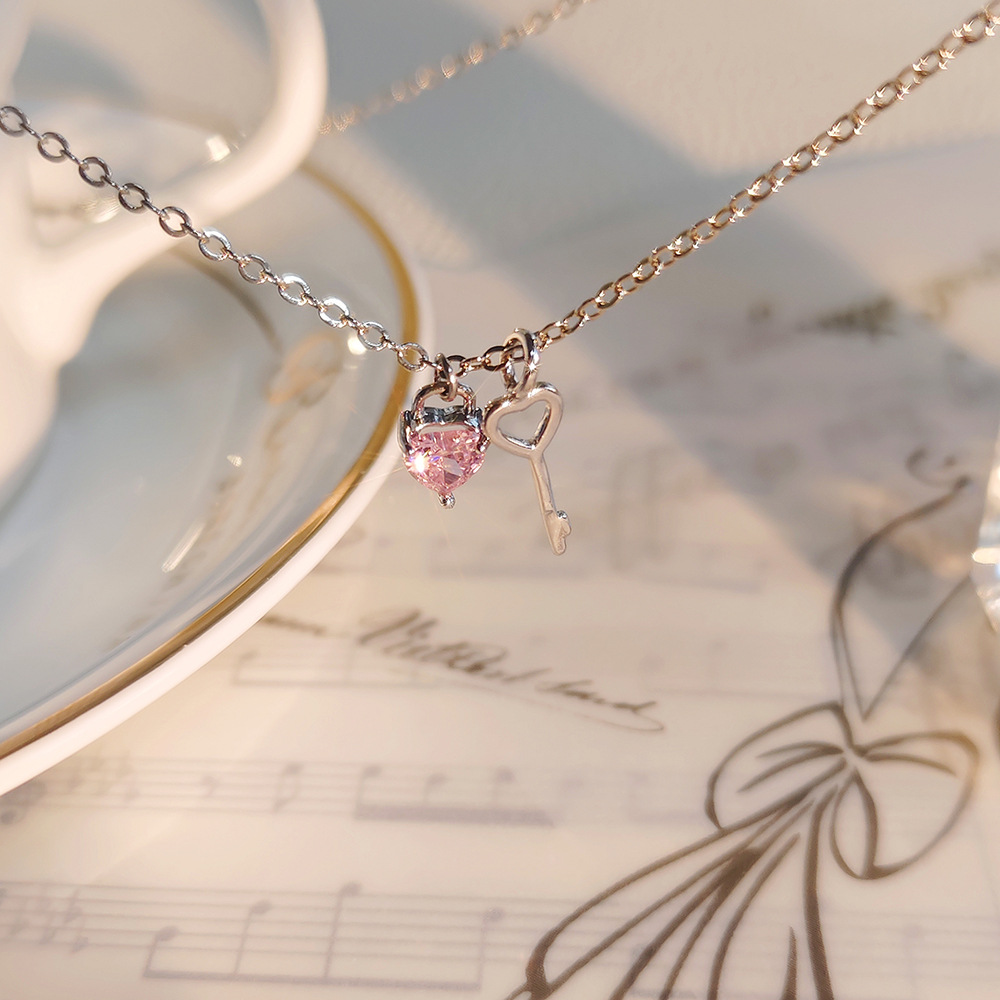 8g Weight Copper Pendant Material Zircon Inlay Material Pendant Necklace Classification Copper Chain Material 1 Piece Quantity Holiday, Daily Occasion Copper Material Heart Shape Pattern Women's Gender Plating, Inlay Design Cute, Sweet Style Copper Plating Inlay Heart Shape Zircon Pendant Necklace 9