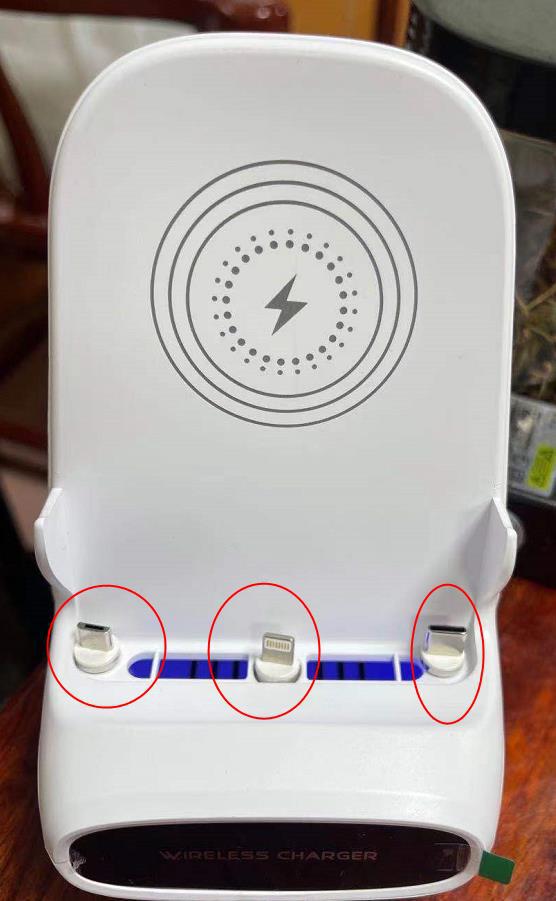 En stock al por mayor nueva silla de escritorio V8 cargador inalámbrico M111 soporte de teléfono móvil cargador de soporte de teléfono móvil aromaterapia