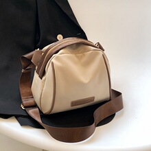 ����2023�¿��ˮţ�򲼰��r��б����p��μ���ٴ�Ů���֙C��