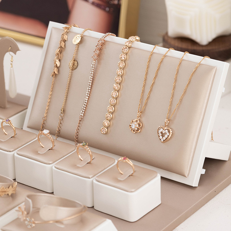 Bracelet display stand display bracelet plate commercial jewelry display stand live jewelry tray jewelry display props