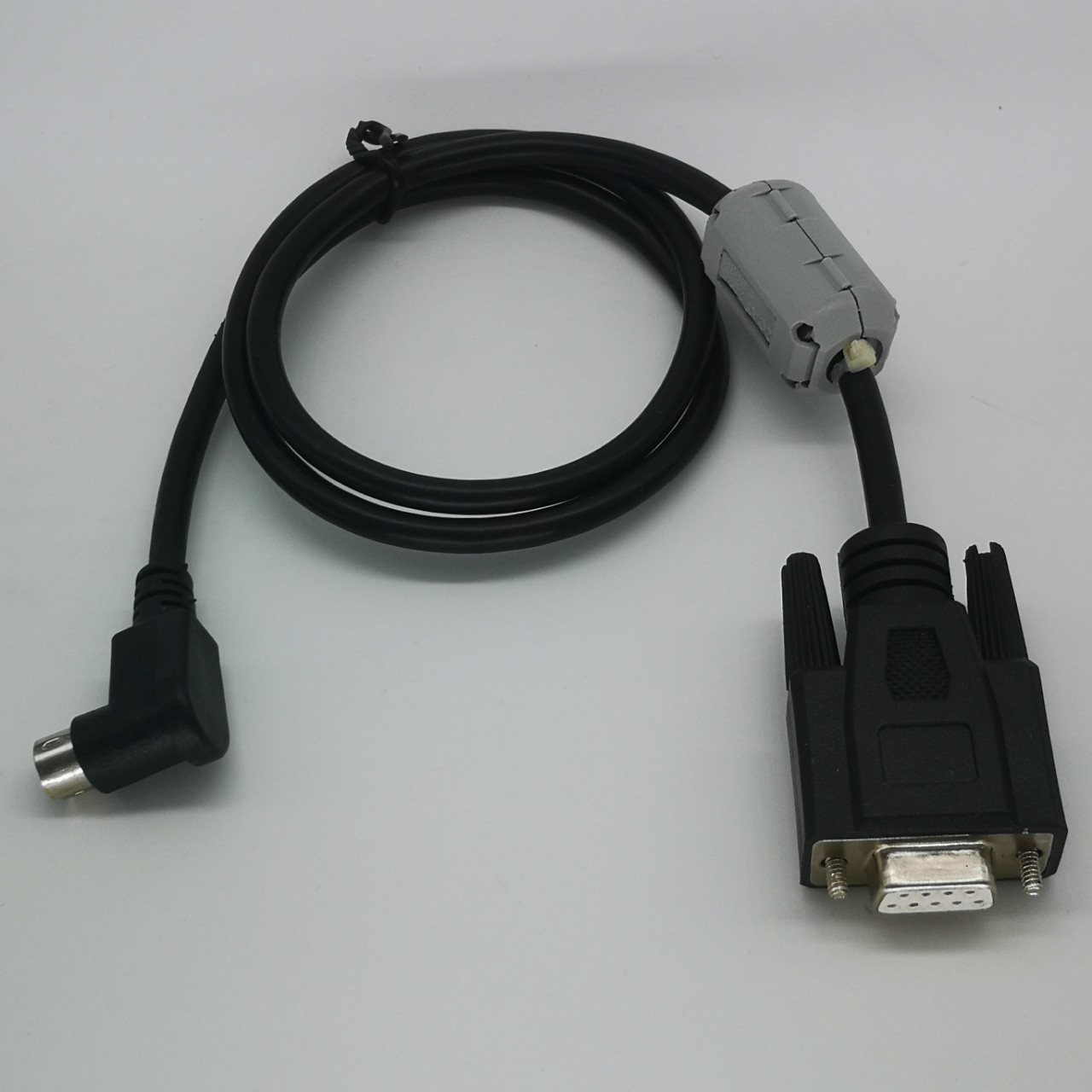 �Ż�8о��ͷDIN�ߴ��Ż�DB9��С������Ϸ���źŴ�����D4M����ֱ��