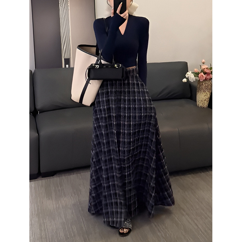 气质温柔系V领显瘦长袖上衣格子半身裙两件套春秋韩系氛围感穿搭