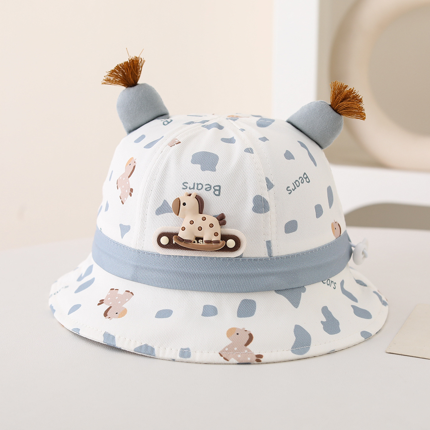 Cappello da sole per bambini a secchiello con pony per l'estate_voghion.com