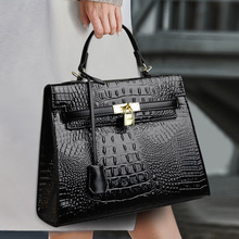 �羳����Ů���{�~�yŮ�����2025�¿�r��ͨ��Ů���μ����б���