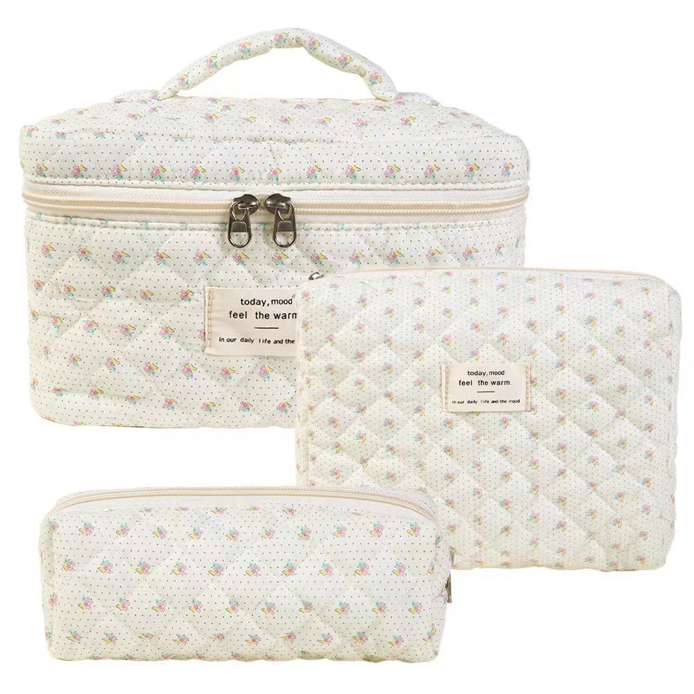 Bolsos de maquillaje portátiles de gran capacidad, pequeñas flores trituradas, acolchados portátiles, algodón, flores encantadoras, estudiantes viajeros