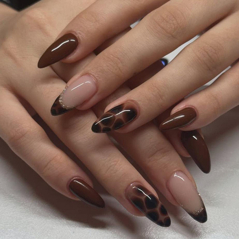 Lefan Manicure Autumn/Winter Tortoiseshell Leopard Print French Style Almond Nails Brown Foreign Trade False Nails Wholesale Lefan Manicure Autumn/Winter Tortoiseshell Leopard Print French Style Almond Nails Brown Foreign Trade False Nails Wholesale