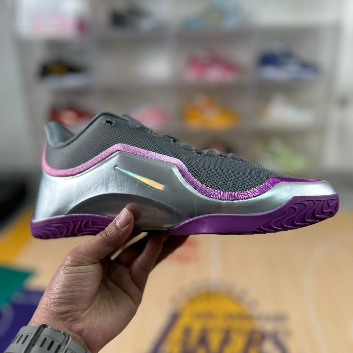 Comercio exterior LeBron 23 zapatos de baloncesto anti-torsión anti-deslizante James 23 zapatos de fútbol de combate para hombres