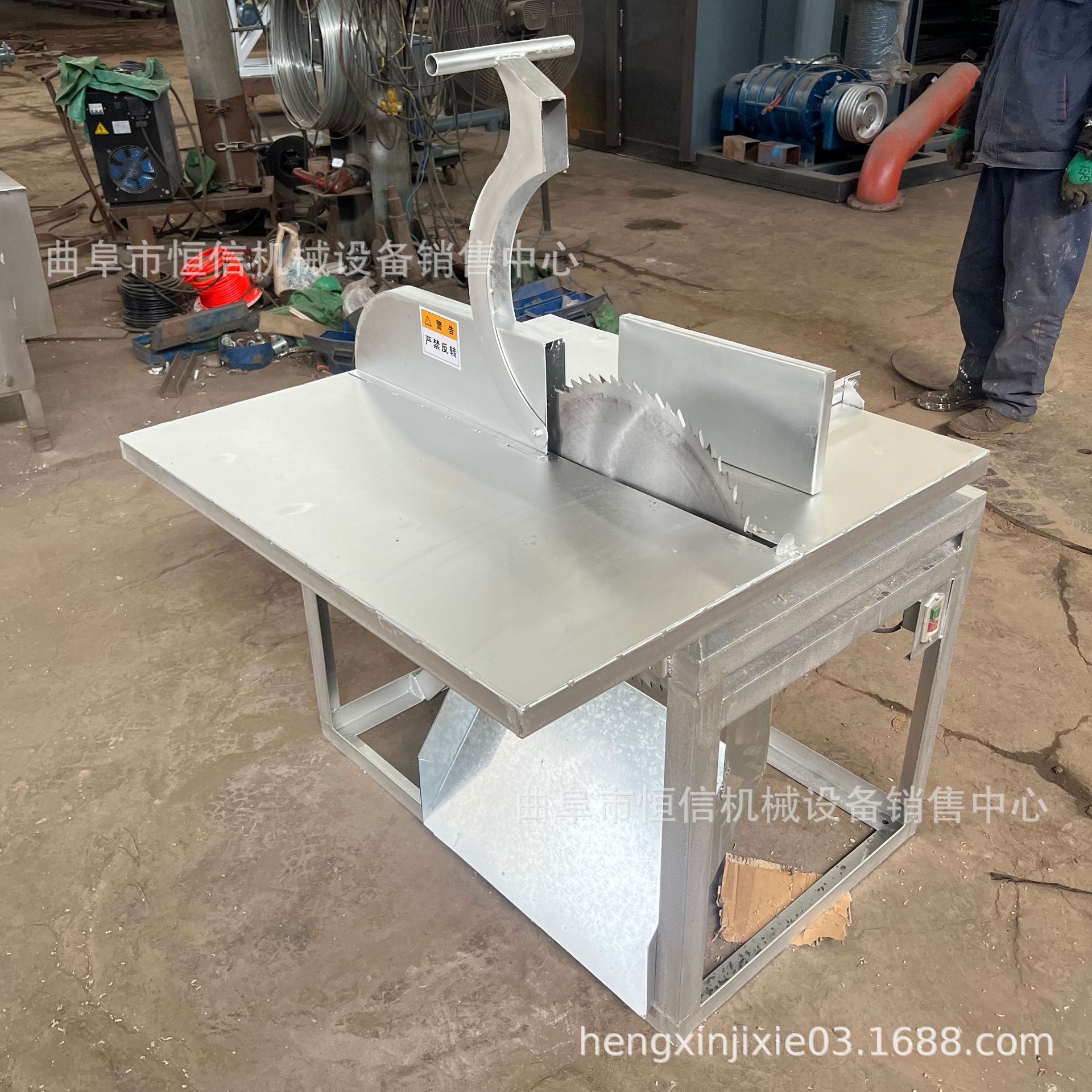 2023新型土豆粉条粉丝切割机zcjb 锯片切割玉米粉条粉丝切粉机