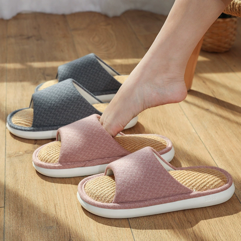Дышащие впитывающие пот льняные тапочки для женщин, летние домашние нескользящие четырехсезонные домашние тапочки на толстой подошве для пар, мужские хлопковые и льняные тапочки