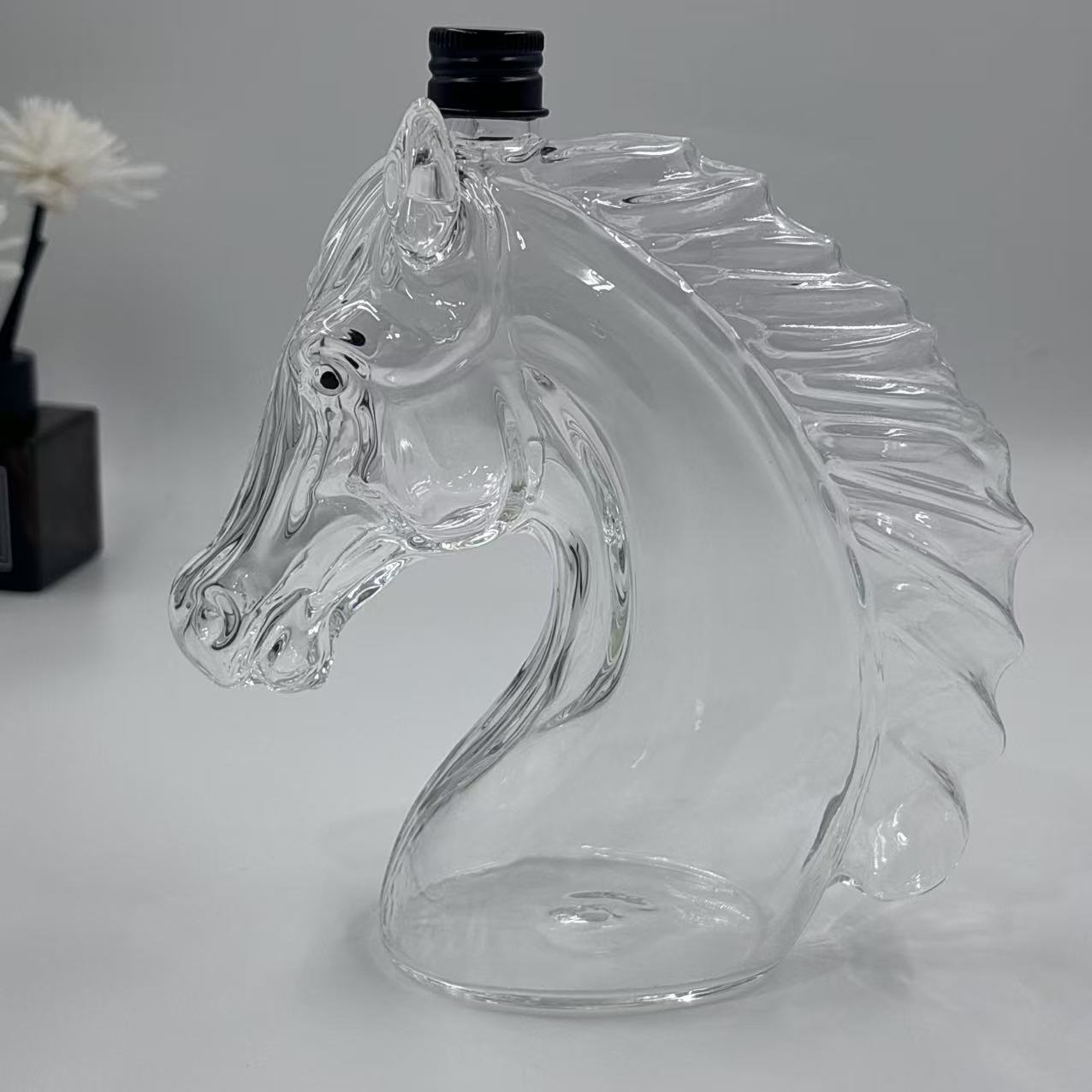 Decantador de Whisky con Forma de Cabeza de Caballo de Vidrio para Vino y Whisky image 8