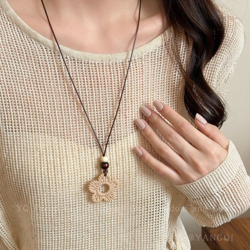 Necklace 0700