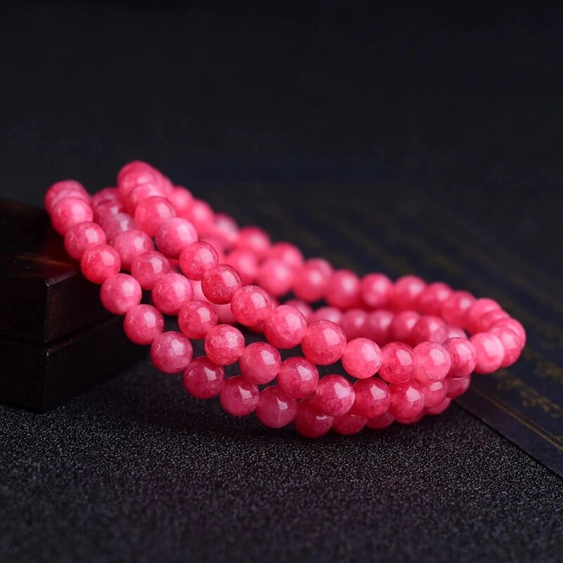 Red Stone chalcedony three-ring bracelet rose hibiscus pink family blessing tower chain Fashion Live wholesale
