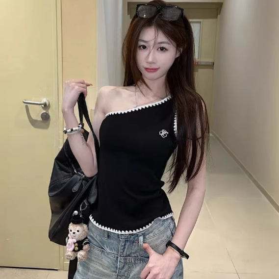 Sexy Pure Desire Ins Style Ribbon Color-Blocking One-Shoulder Camisole Women's T-Shirt Summer Embroidered Sleeveless Hot Girl Top Trendy Women's Fashion