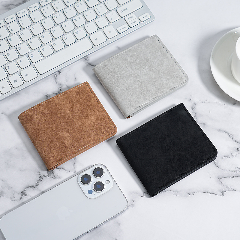 Cartera de hombre simple esmeriado de piel suave cartera corta ultra delgada multi-tarjeta de marca de moda de peluche plegable ultra delgada